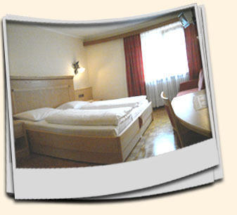 Goldenes Kreuz Hotel Vipiteno Room photo